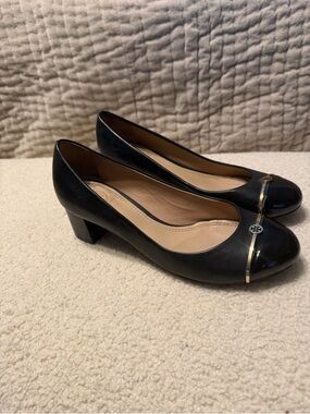 Tory Burch Pacey Cap Toe block Heel Black Leather